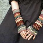 Митенки — модные перчатки без пальцев, с чем носить, примеры звезд